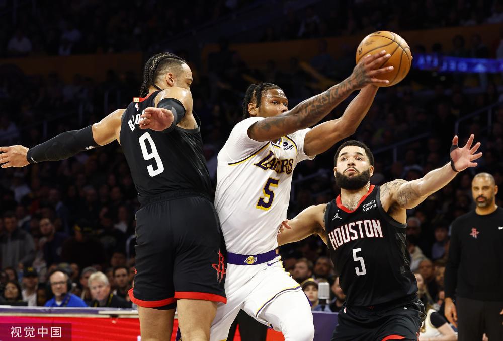 驶的汽车不 驶的汽车不