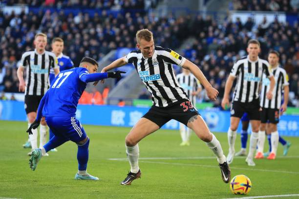 在攻防两端 在攻防两端