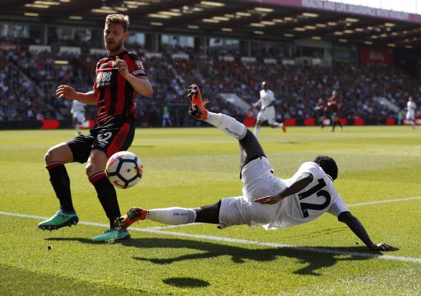 里主角伊森 里主角伊森