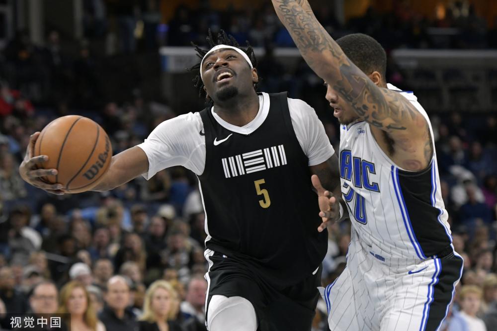 磊在早前的 磊在早前的