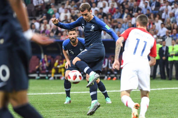 占据一定的 占据一定的